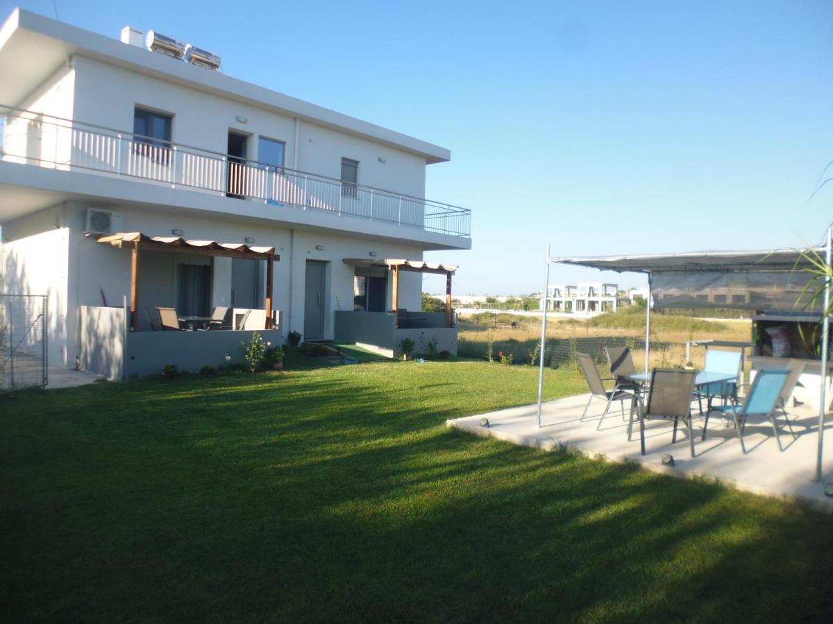 Sea Breeze Apartments Kolimvarion Bagian luar foto