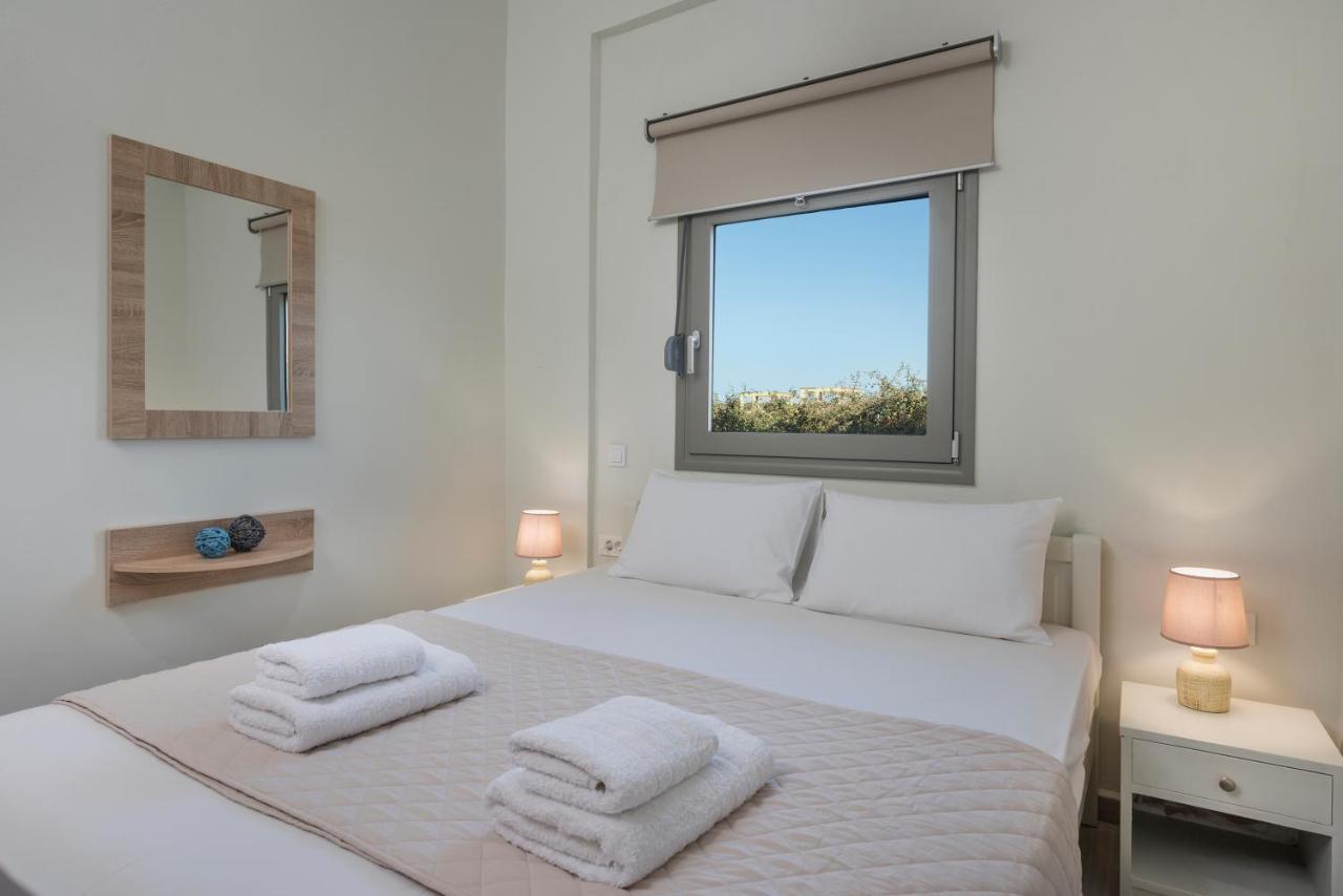 Sea Breeze Apartments Kolimvarion Bagian luar foto